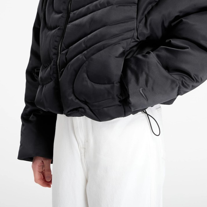Geacă pentru dame Nike Sportswear Swoosh Therma-Fit Oversized Down Puffer Black, s.S