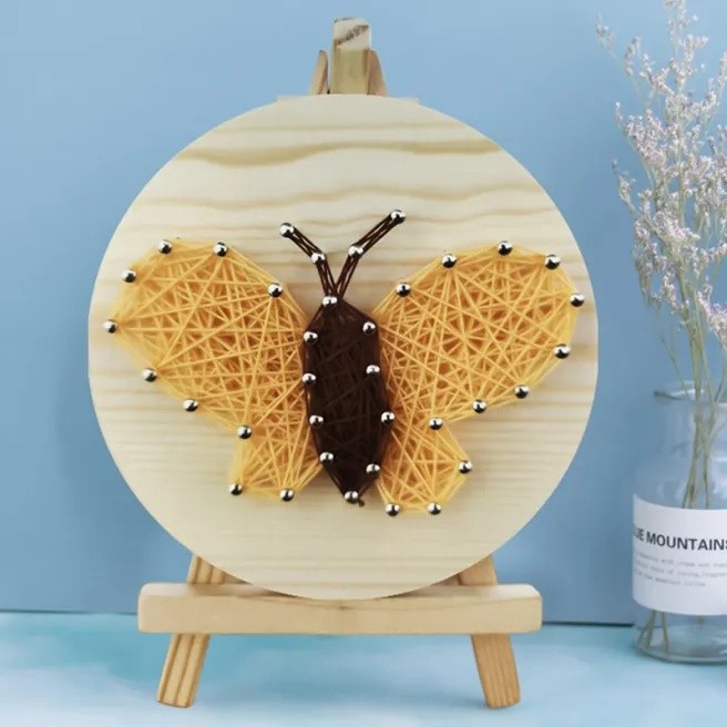 Картина из нитей HiStone Желтая бабочка 11x11 (DHAA28305)