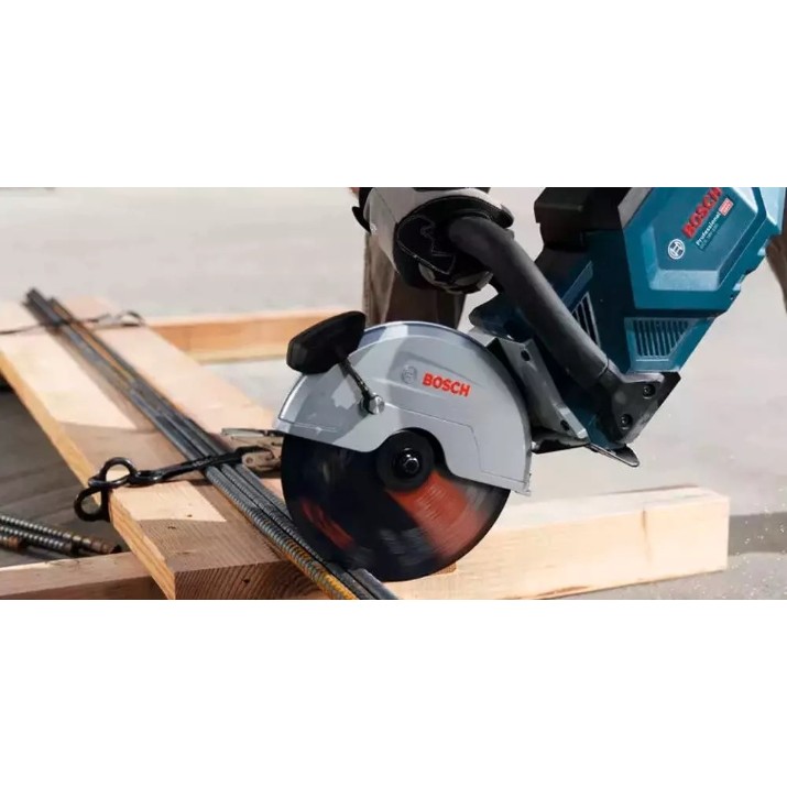 Бензорез Bosch GCS 18V-230 (B06013B0000)