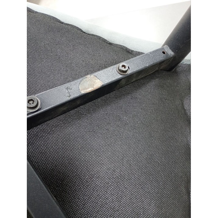 Marfă depreciată! Scaun Xenos James 2.0 Light Grey