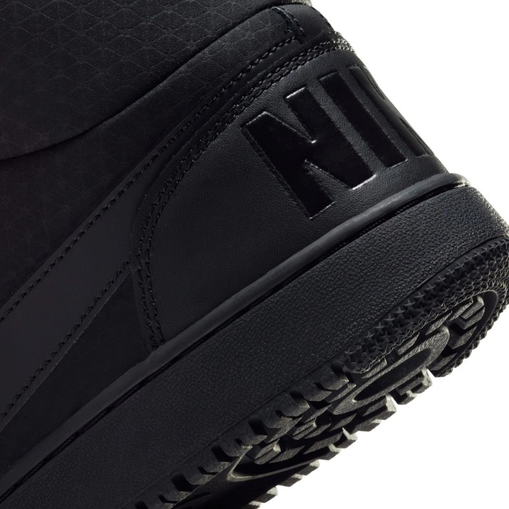 Ботинки мужские Nike Court Borough Mid Winter Black, s.44.5