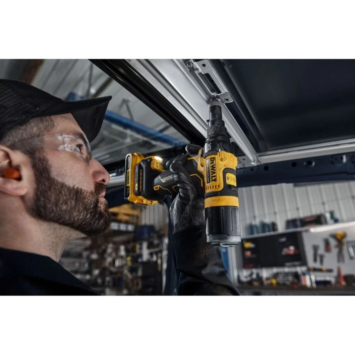 Насадка для заклепочного инструмента DeWalt DCFA4141-QZ