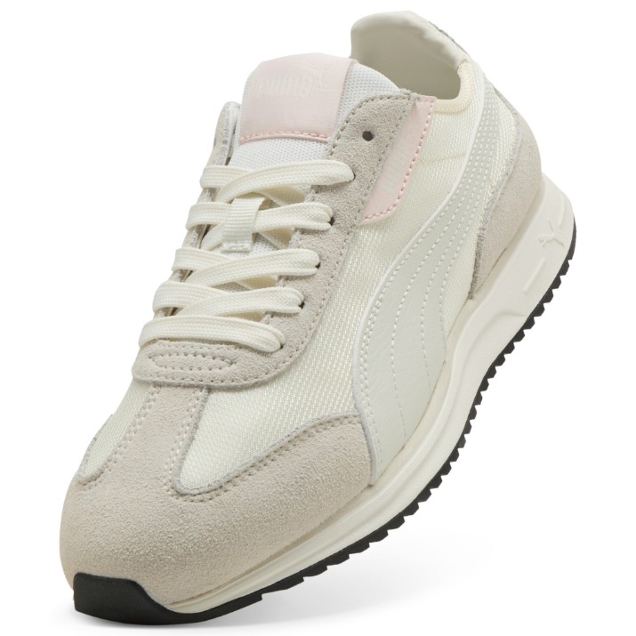 Adidași pentru dame Puma Softride St I-Win Nylon Warm White/Vapor Gray/Frosted Ivory, s.37