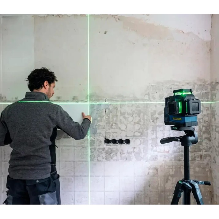 Лазерный нивелир Bosch GLL 12V-100-33 CG (B0601065400)