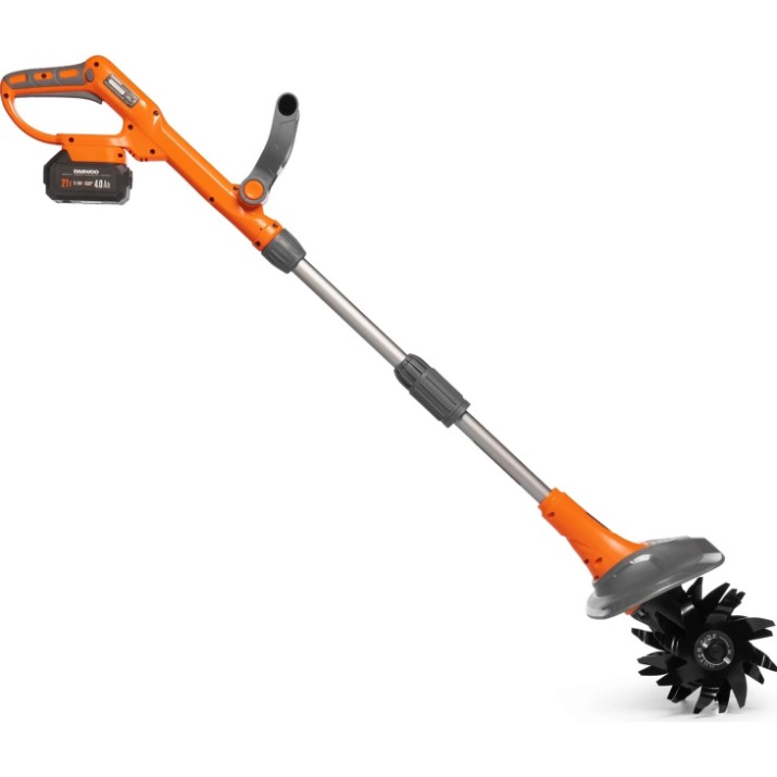 Mașina pentru greblat Daewoo DAT 2521Li Set