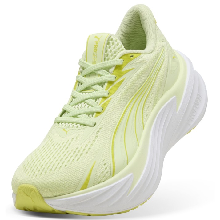Adidași pentru dame Puma Maxima Pro Lux Lime/Puma White/Apple Spritz, s.38.5