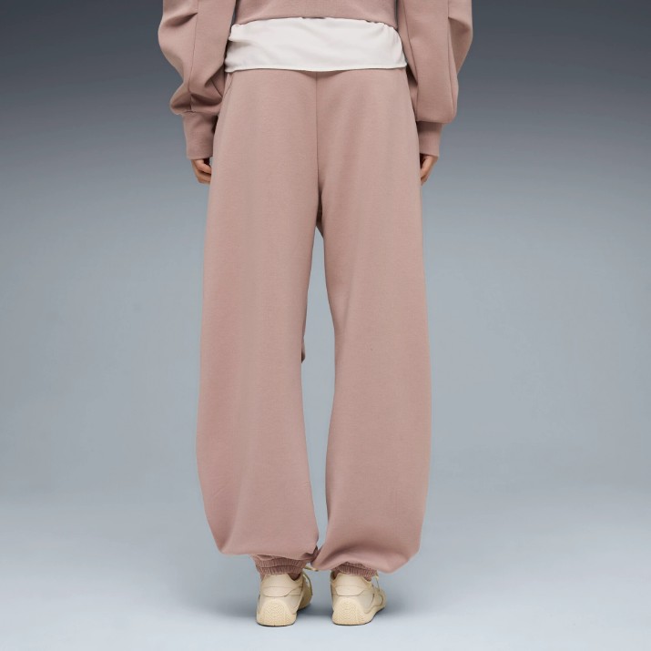 Pantaloni spotivi de dame Puma Pumatech Sense Soft Sandstone, s.L