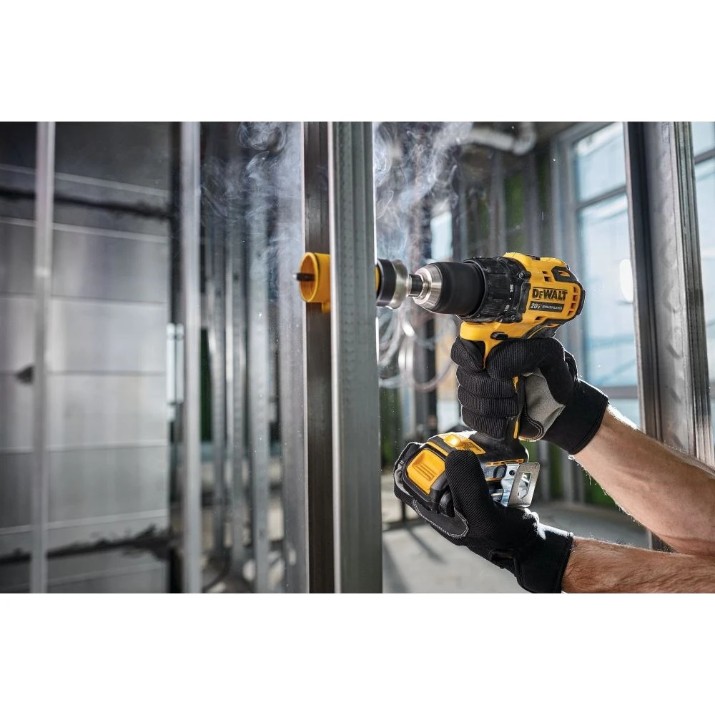 Шуруповерт DeWalt DCD708D1T