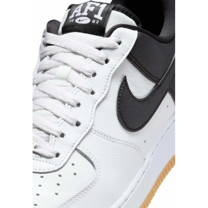 Ghete pentru bărbați Nike Air Force 1 07 LV8 Summit White/Black/Metallic Silver/White/Gum Yellow, s.41