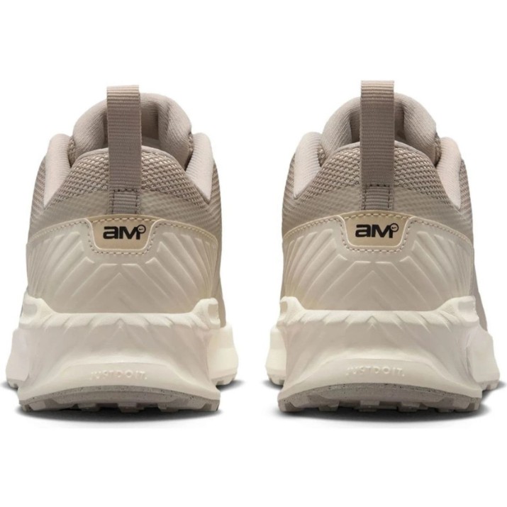 Adidași pentru bărbați Nike Air Max Bia Cream Ii/Light Orewood Brown/Soft Pearl/Volt Ice, s.44