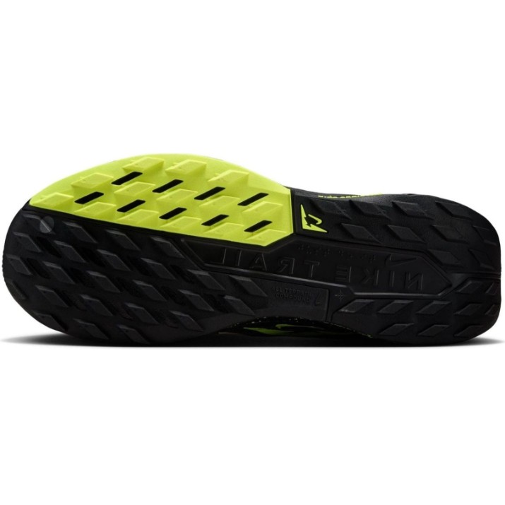 Кроссовки мужские Nike Pegasus Trail 5 Black/Volt Ice/Phantom, s.44.5