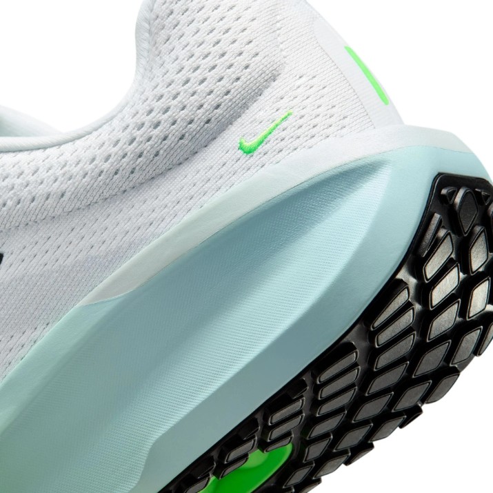 Кроссовки мужские Nike Winflo 11 White/Glacier Blue/Green Strike/Black, s.44.5