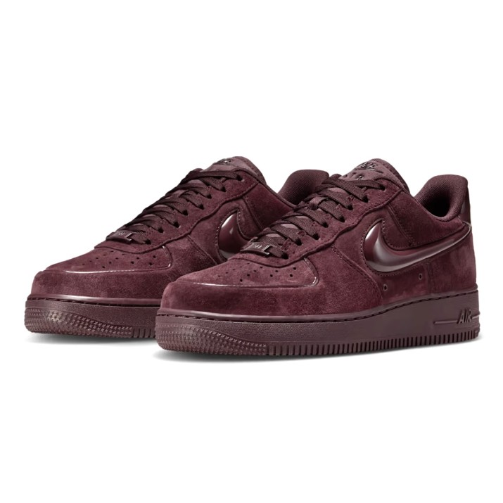 Кеды женские Nike Air Force 1 07 Burgundy Crush, s.37.5