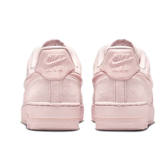 Кеды женские Nike Air Force 1 07 Silt Red/Particle Pink, s.36.5