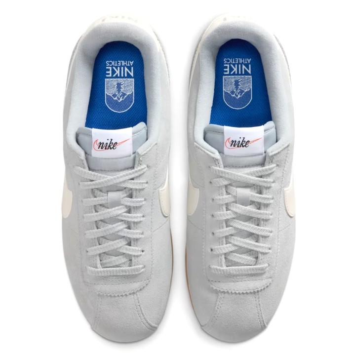 Adidași pentru dame Nike Cortez Light Smoke Grey/Sail/Gum Light Brown/Light Orewood Brown, s.38