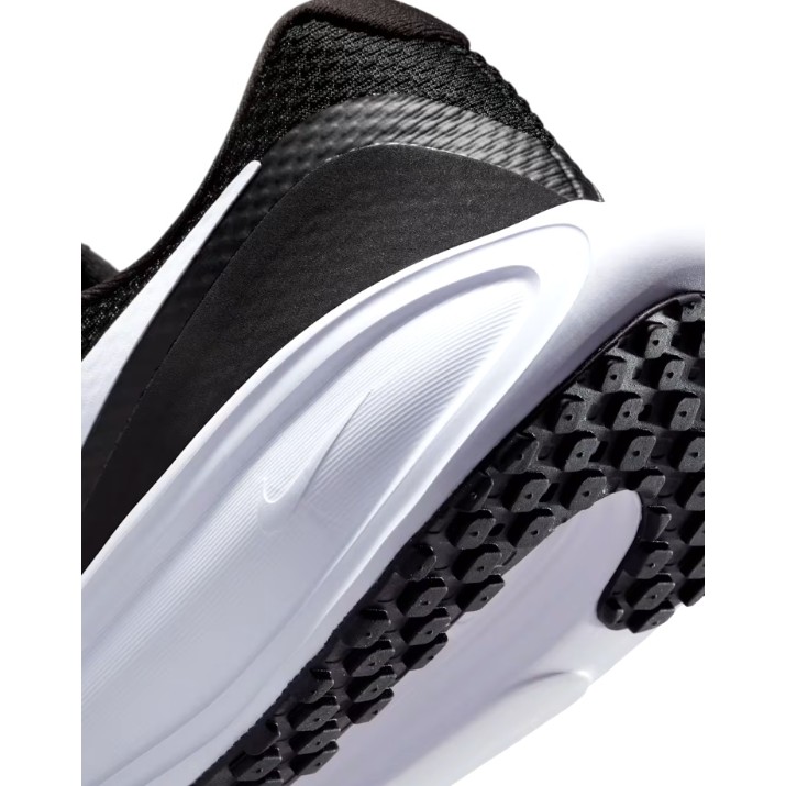 Кроссовки женские Nike Revolution 8 Black/Iron Grey/White, s.36