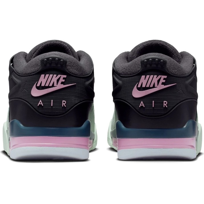 Кроссовки мужские Nike Air Jordan 4 Rm Anthracite/Barely Green/Jade Aura/Iced Carmine, s.42.5