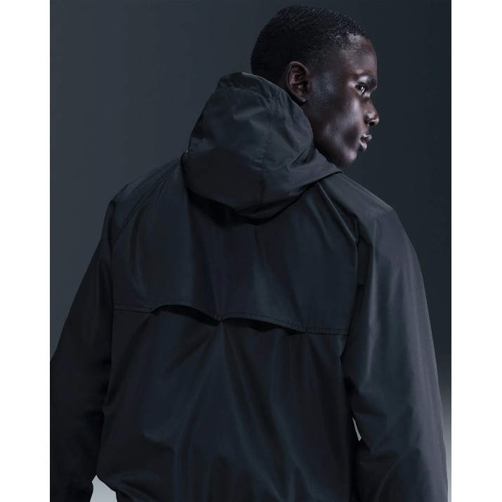 Мужская ветровка Nike Windrunner Black/White, s.XXL