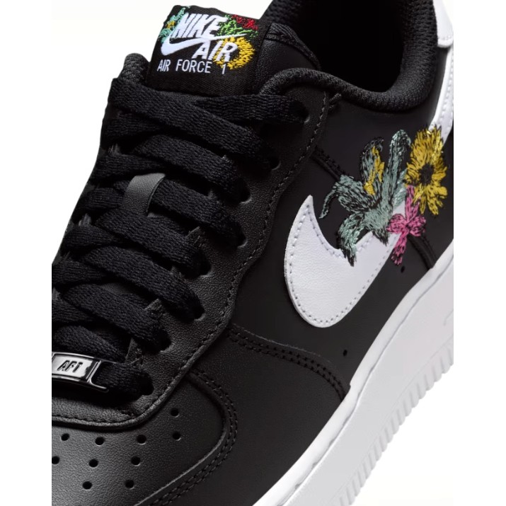 Кеды женские Nike Air Force 1 07 Premium Flowers Black/Metallic Gold/White, s.36