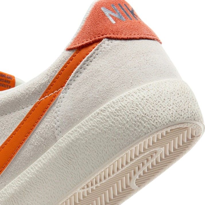 Ghete pentru bărbați Nike Killshot 2 Sail/Pale Ivory/Obsidian/Orange Ice, s.44.5