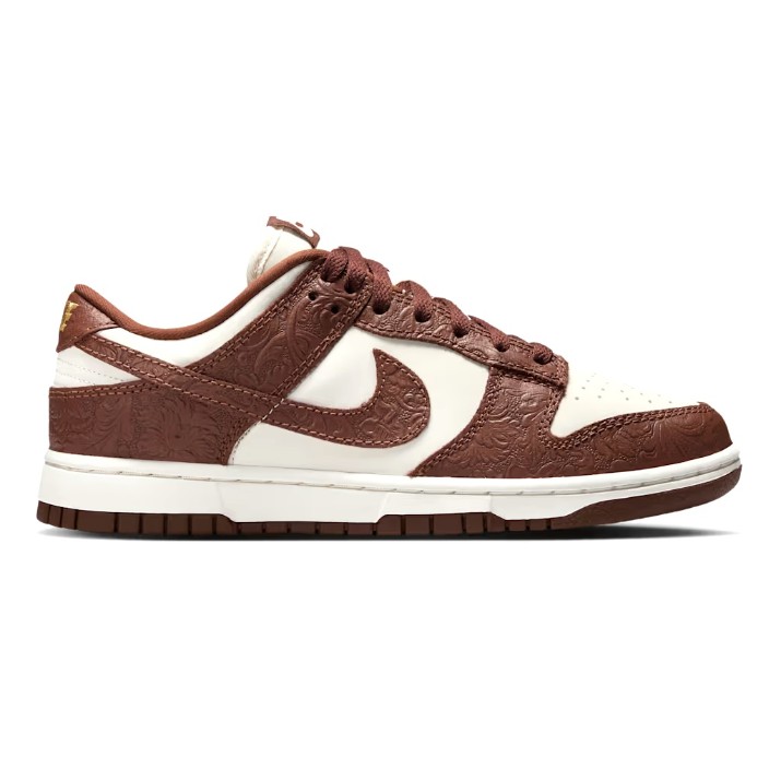 Кеды женские Nike Dunk Low Sail/Metallic Gold/Fauna Brown, s.37.5