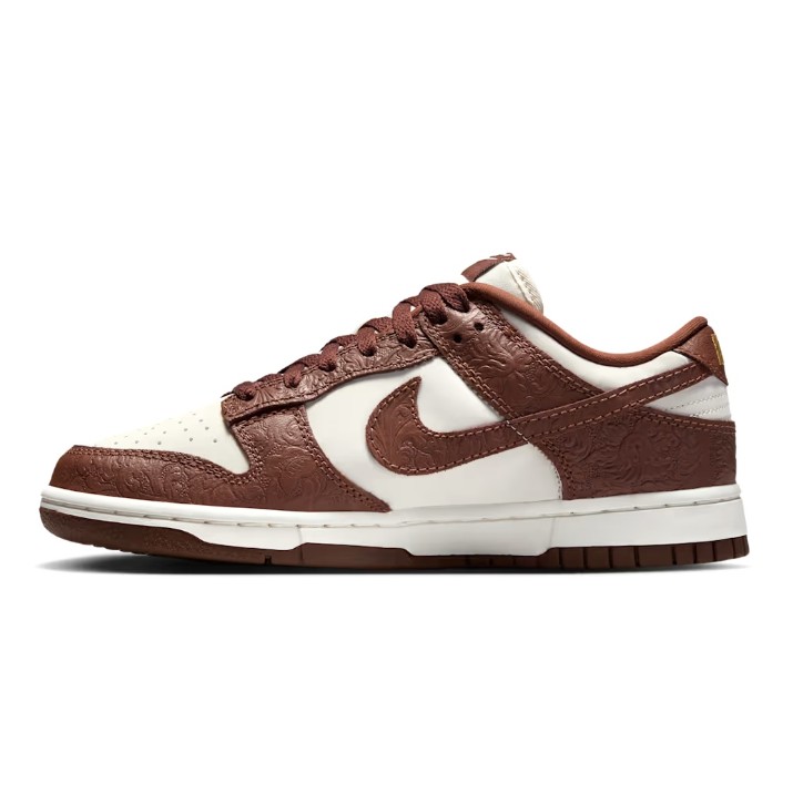 Ghete pentru dame Nike Dunk Low Sail/Metallic Gold/Fauna Brown, s.38