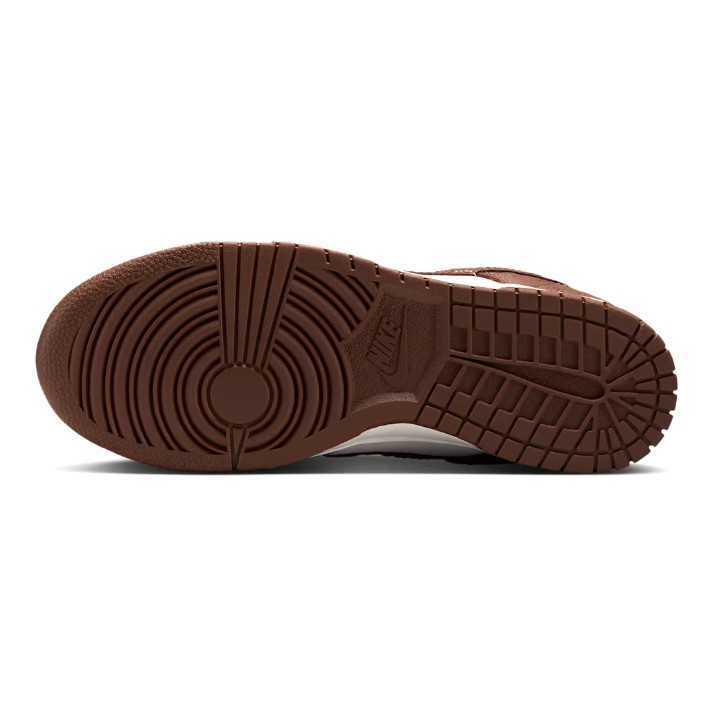 Ghete pentru dame Nike Dunk Low Sail/Metallic Gold/Fauna Brown, s.40.5
