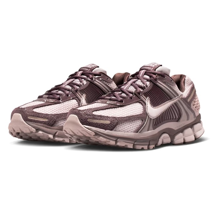 Кроссовки женские Nike Zoom Vomero 5 Tattoo/Particle Rose/Light Violet Ore/Particle Rose, s.36.5
