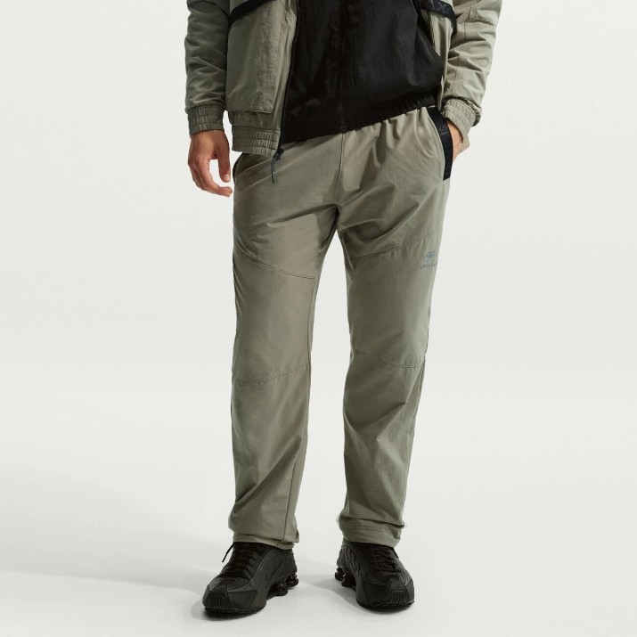 Pantaloni spotivi pentru bărbați Nike Sportswear Air Max Light Army/Light Silver, s.XL