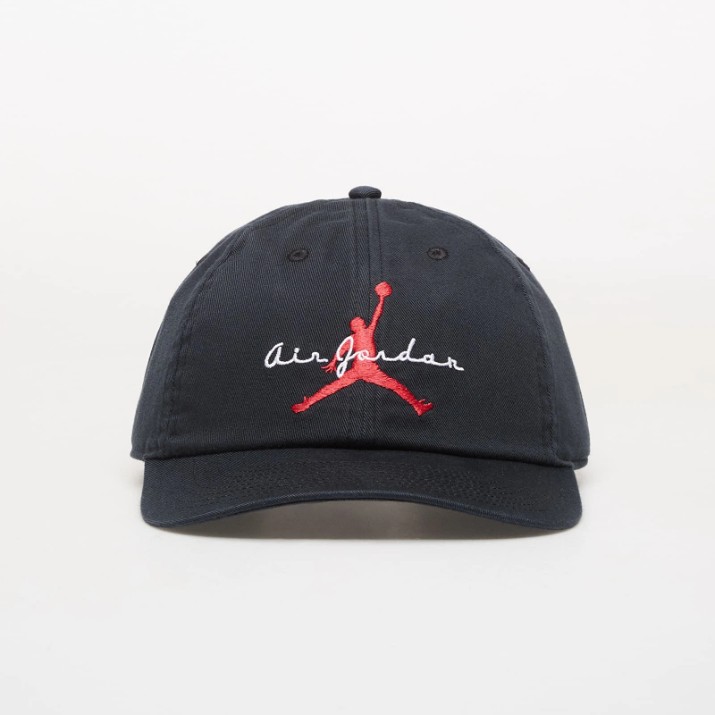 Бейсболка Nike Jordan Club Black/White/University Red, s.S/M