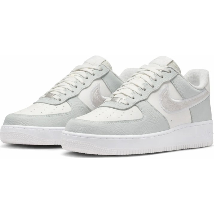 Кеды мужские Nike Air Force 1 07 LV8 Summit White, s.41