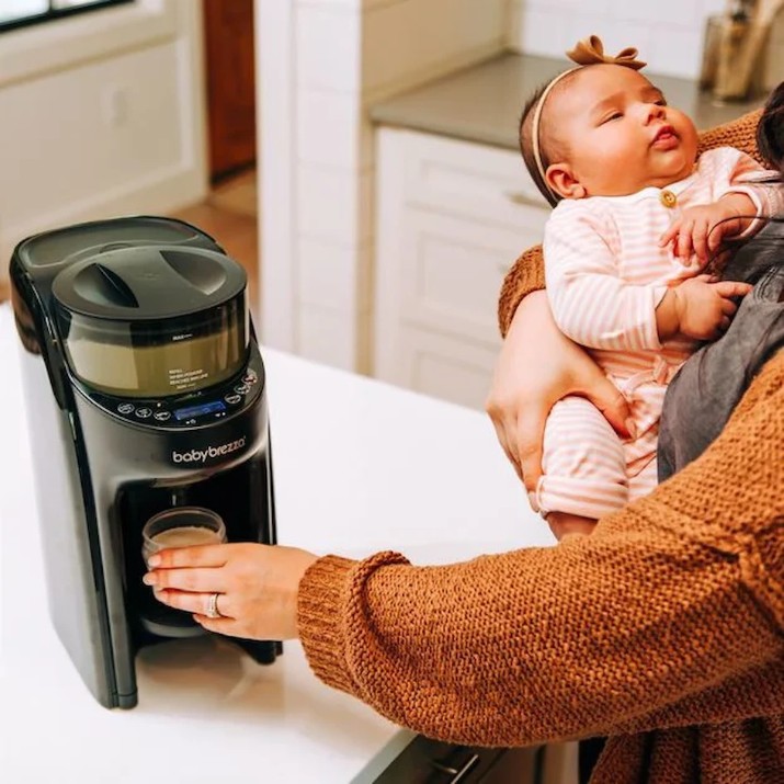 Машина для приготовления смеси BabyBrezza Formula Pro Advanced Black (FRP0131)