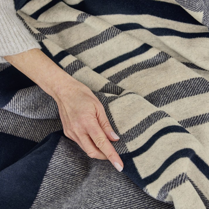 Плед IBENA Jacquard 150x200 Corato (1666/600)