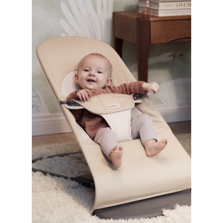 Детский шезлонг BabyBjorn Balance Soft Woven Khaki/Beige (005226A)