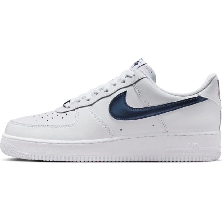 Ghete pentru bărbați Nike Air Force 1 07 White/University Red/Midnight Navy, s.45