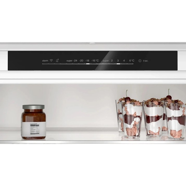 Frigider incorporabil Bosch KBN96VFE0