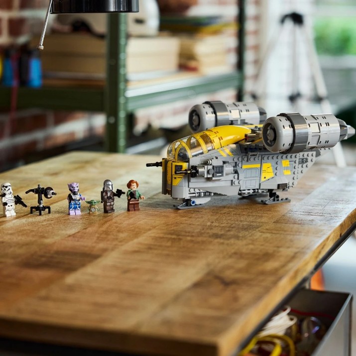 Конструктор Lego The Razor Crest (75447)