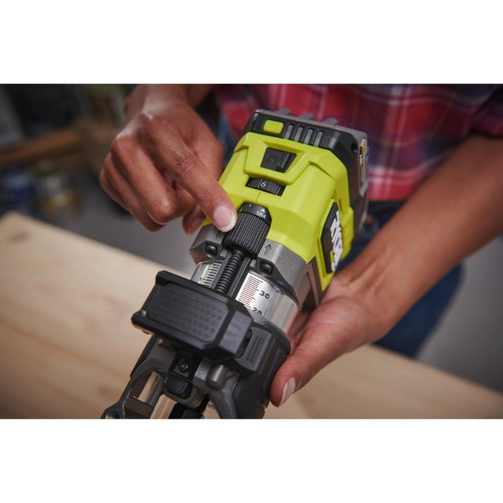Maşina de frezat Ryobi RTR18C-0 ONE+ (5133006257)