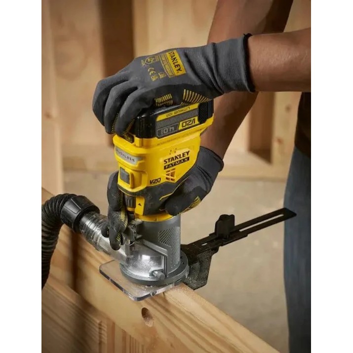 Maşina de frezat Stanley SFMCW400B