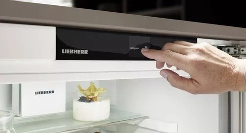 Встраиваемый холодильник Liebherr URd 365i