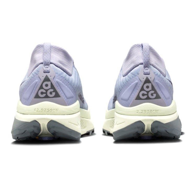 Кроссовки женские Nike ACG Zegama Trail Ghost/Sea Glass/Smoke Grey/Cement Grey, s.38.5