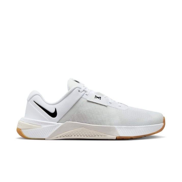 Adidași pentru bărbați Nike Metcon 10 White/Platinum Tint/Gum Light Brown/Black, s.46