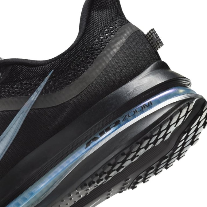 Adidași pentru bărbați Nike Pegasus Premium Black/Metallic Silver/Black, s.45.5