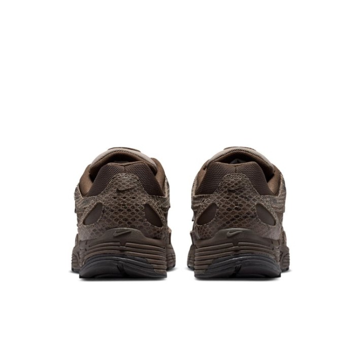 Adidași pentru dame Nike P-6000 SE Velvet Brown/British Khaki/Black/Light Chocolate, s.36.5