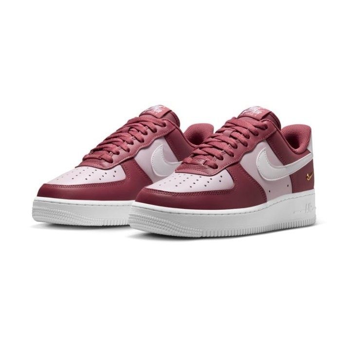 Кеды мужские Nike Air Force 1 07 Pink Smoke/Bleached Lilac/Metallic Gold/White, s.36.5