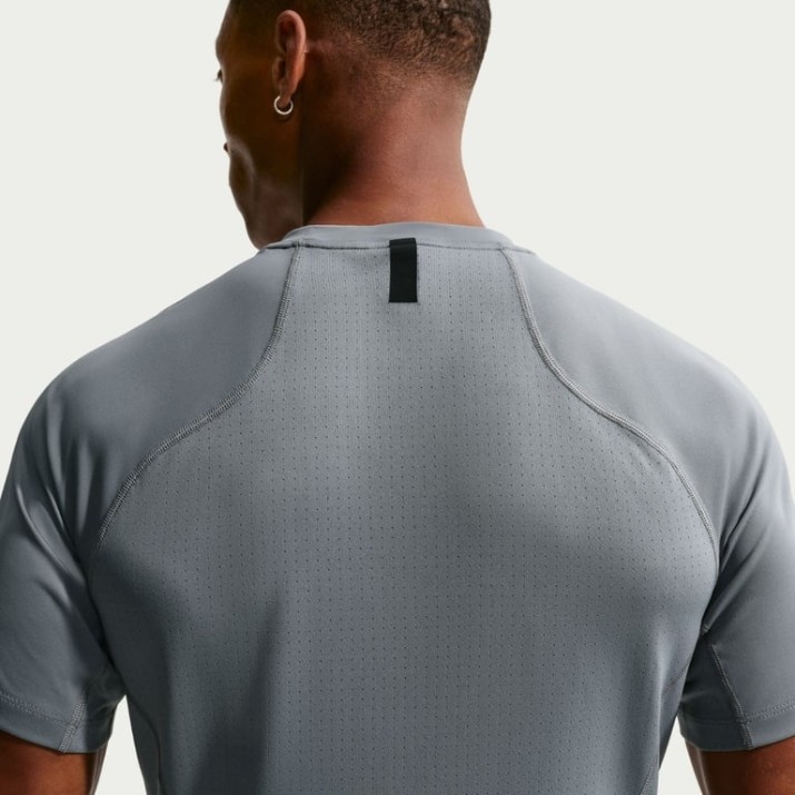 Мужская футболка Nike Pro Training Dri-FIT Smoke Grey/Black, s.L