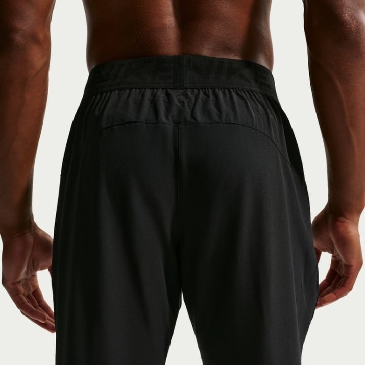 Мужские спортивные штаны Nike Pro Training Dri-FIT Black/White, s.M