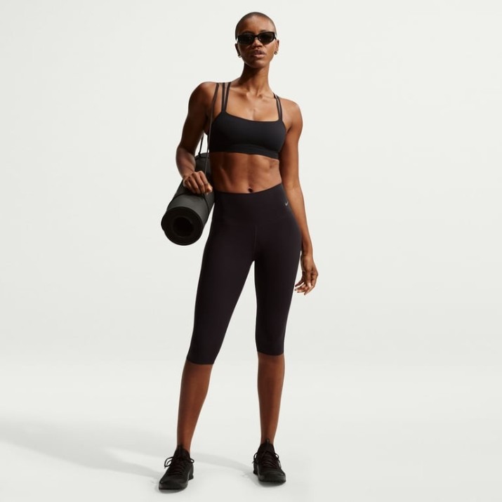 Топ Nike Zenvy Strappy Black/Cool Grey, s.XS