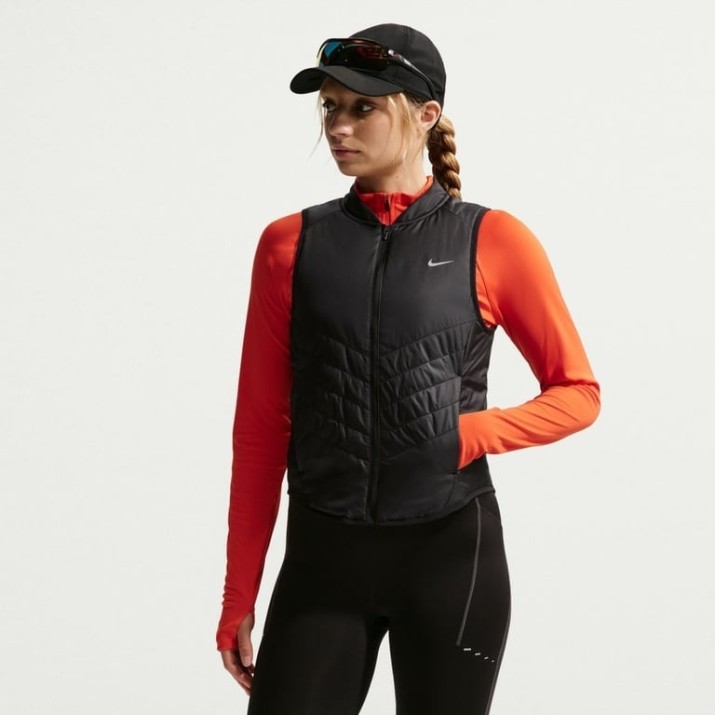 Женская жилетка Nike Tempo Repel Warm Black, s.XS