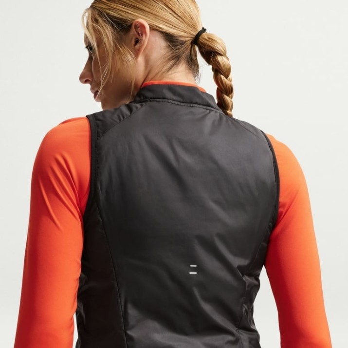 Vesta damă Nike Tempo Repel Warm Black, s.M